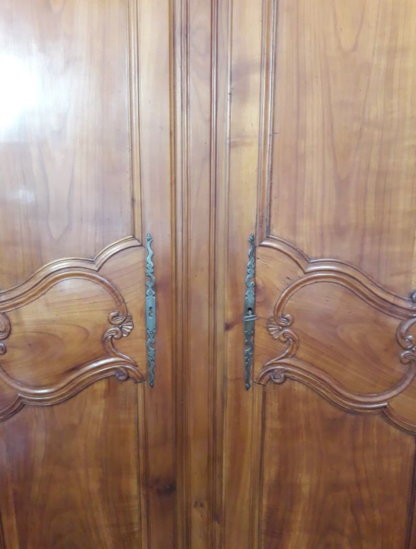 Cherry cabinet XIX° Louis XV