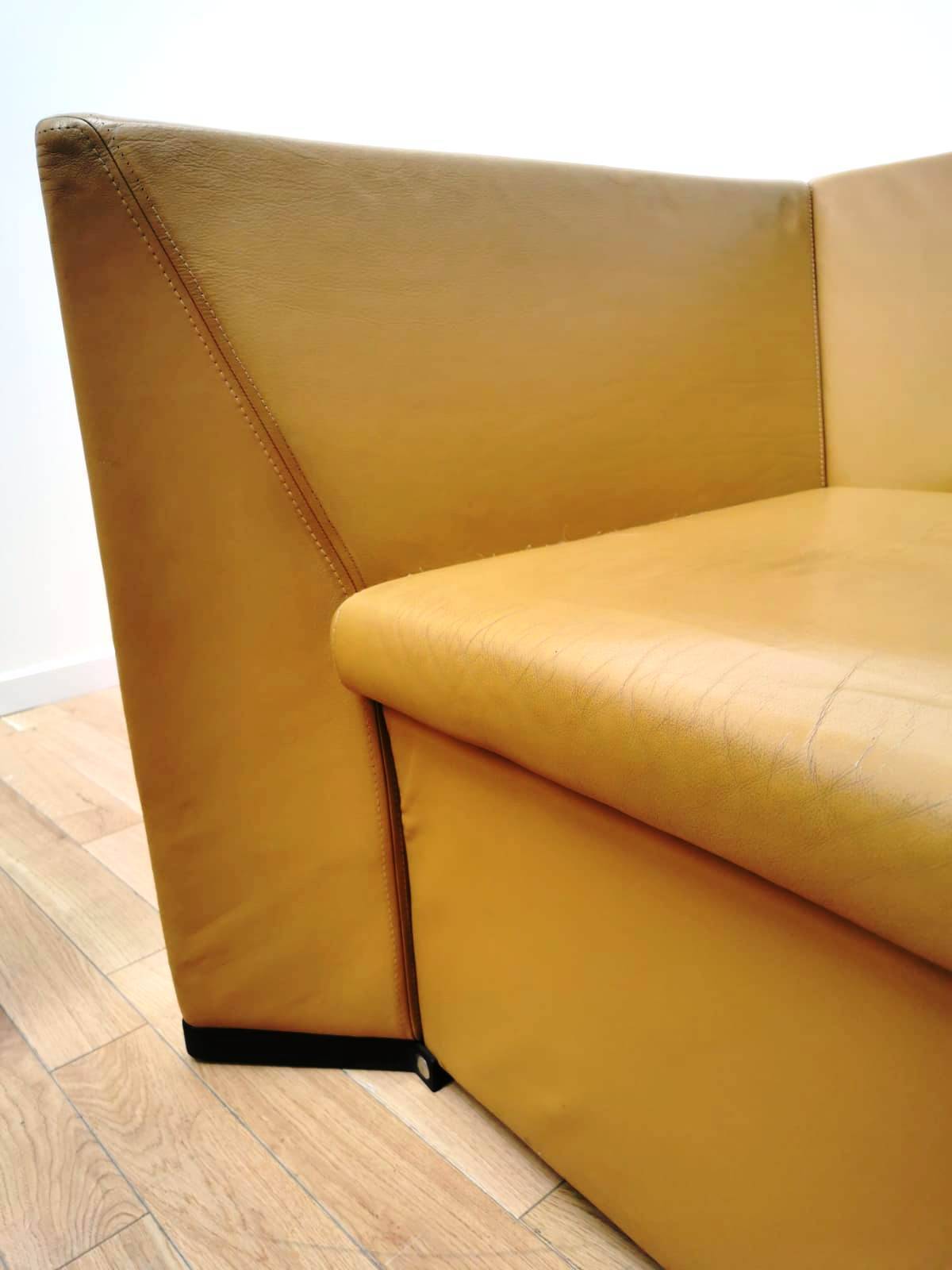 D201 armchair, Tecno