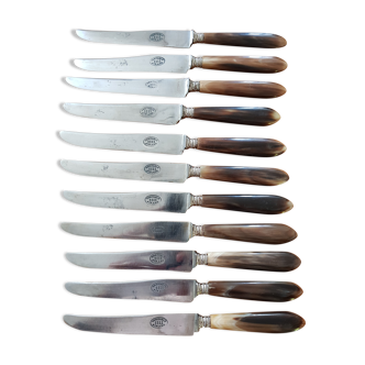 Old 11 knives