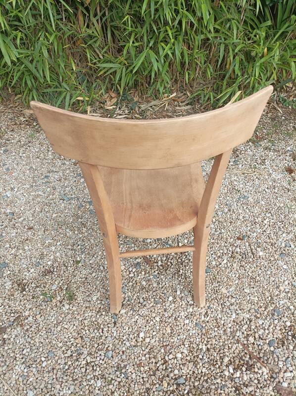 Luterma style air-gummed solid wood bistro chair