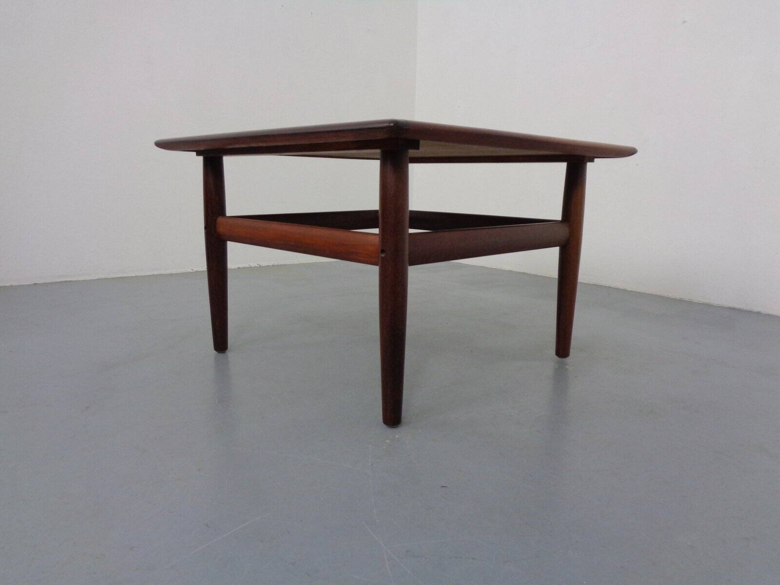 Rosewood coffee table by Grete Jalk for Glostrup, Denmark, 1960s.