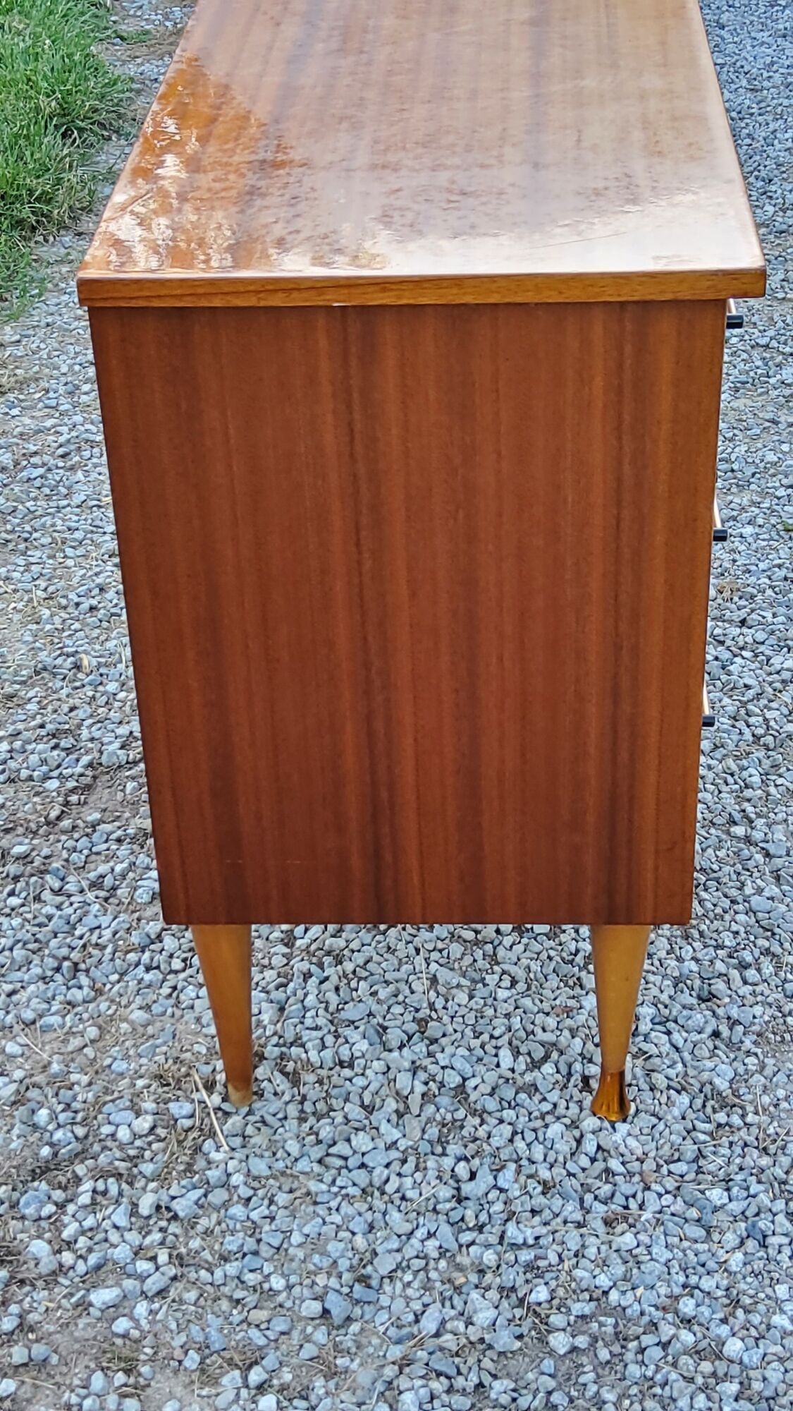 Vintage golden mahogany chest of drawers 3 drawers conical feet from the 60s