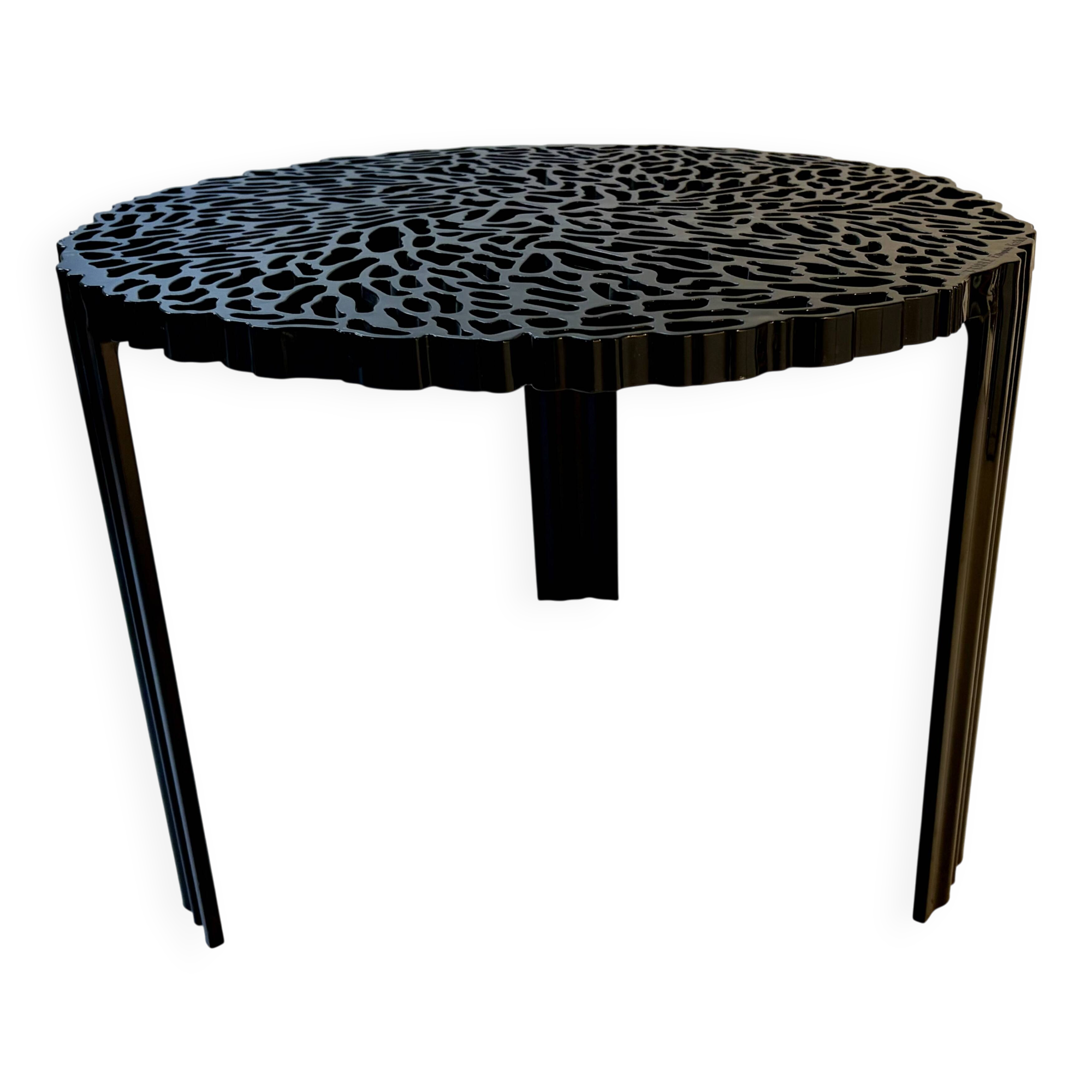 T-Table coffee table by Kartell in black size 2 designed by Patricia Urquiola.