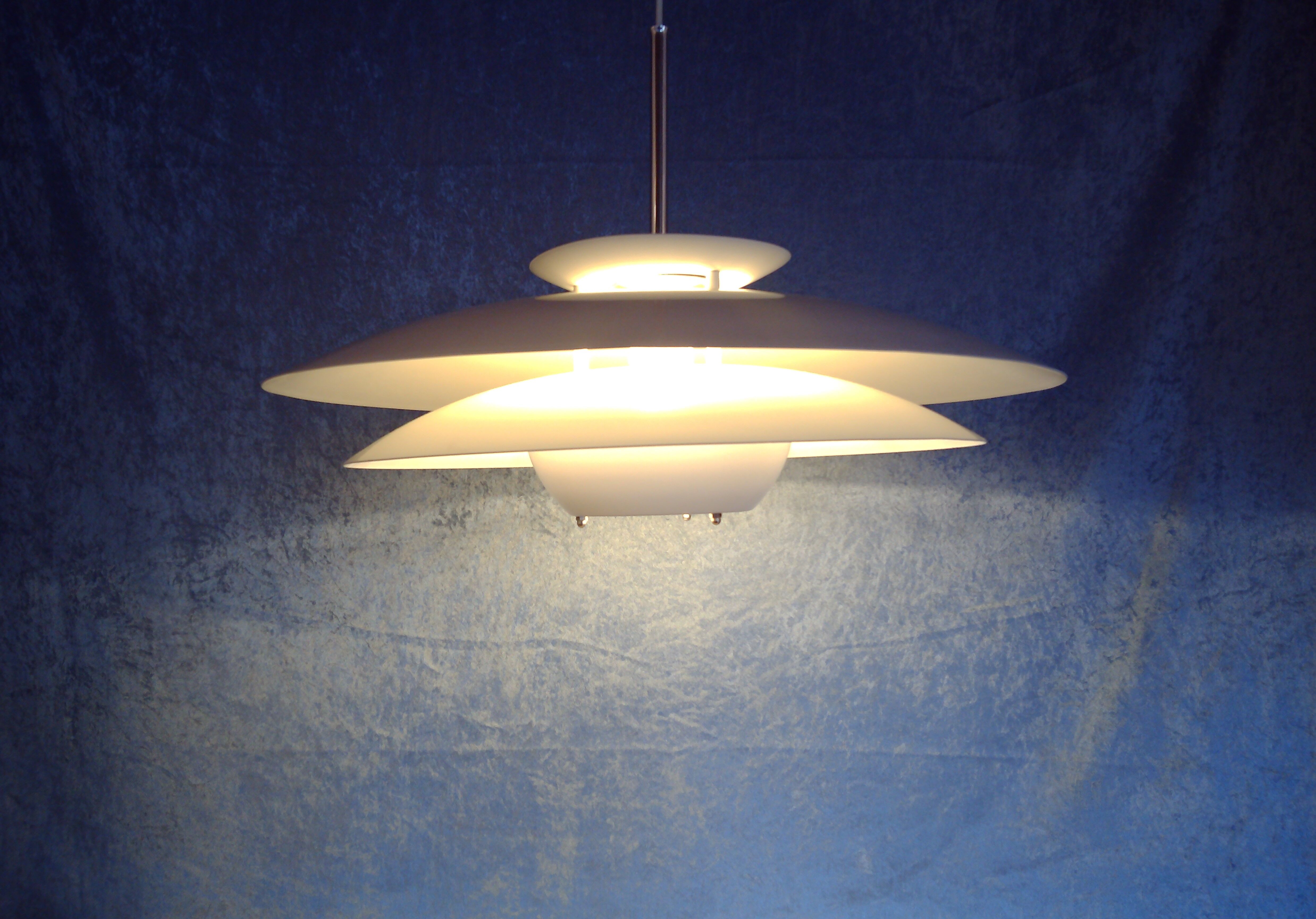 Vintage pendant Typ 3952 for Elidus AB. 1970's.