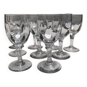 9 verres anciens