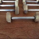 11 knife holders