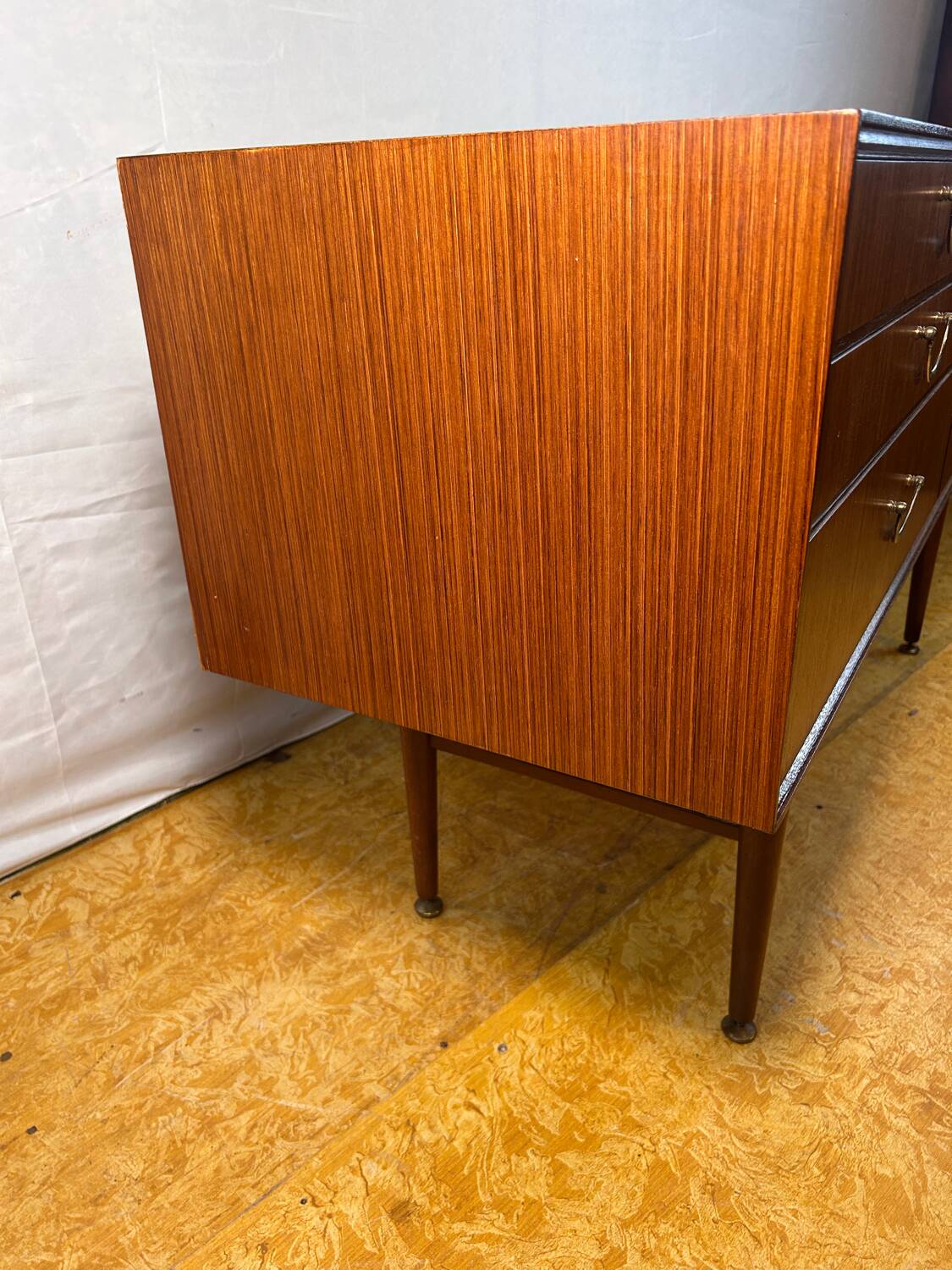 Mid-Century Retro Vintage Teak Sideboard/Chest of Drawers 1960