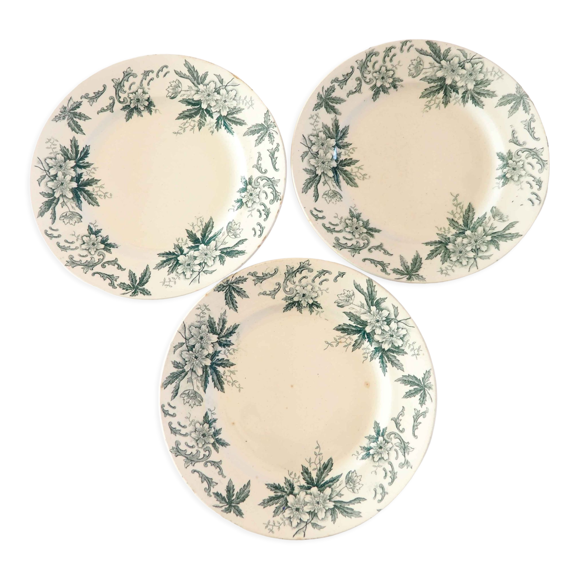 3 assiettes terre de fer modèle anémone