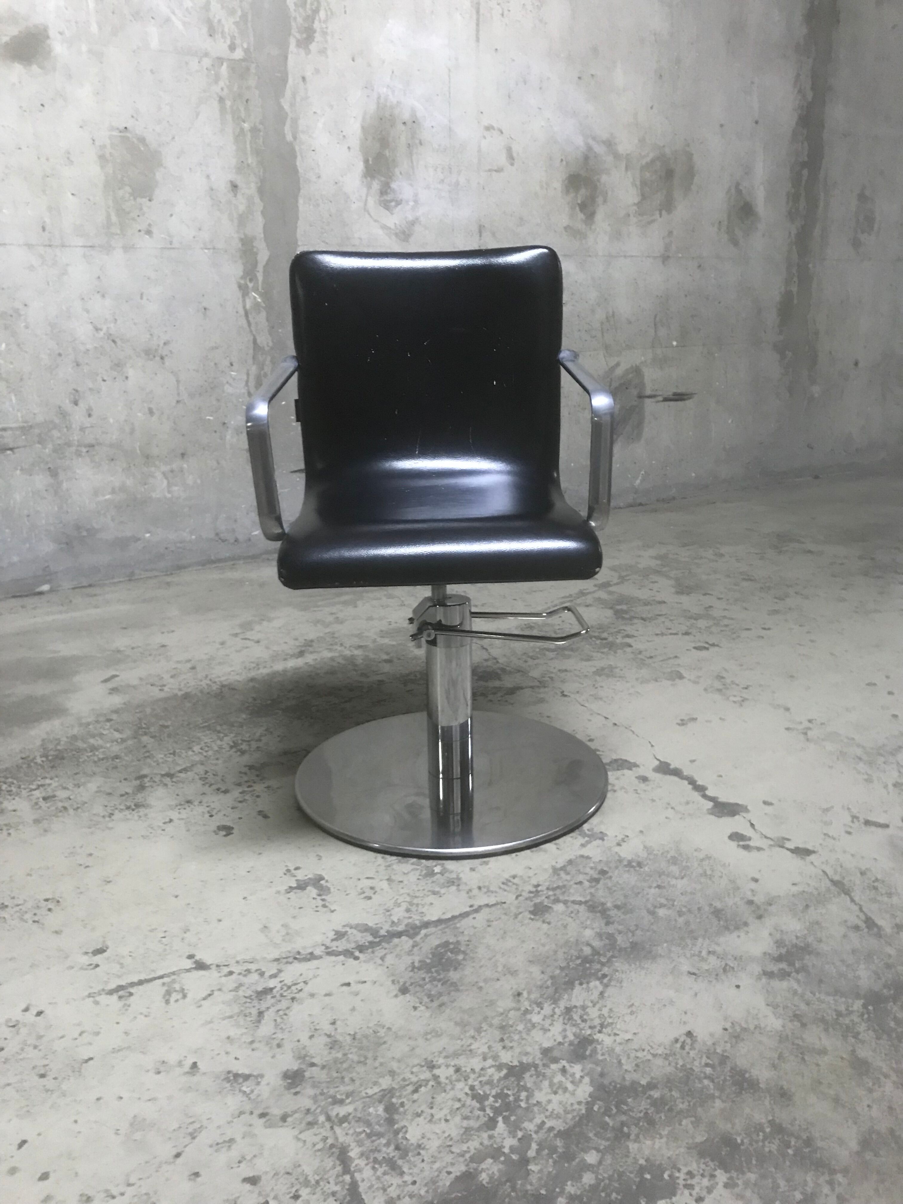 70' style design chair