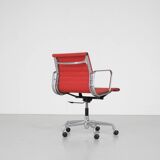 "EA 117" armchair by Charles Ray Eames for ICF, USA 1969.