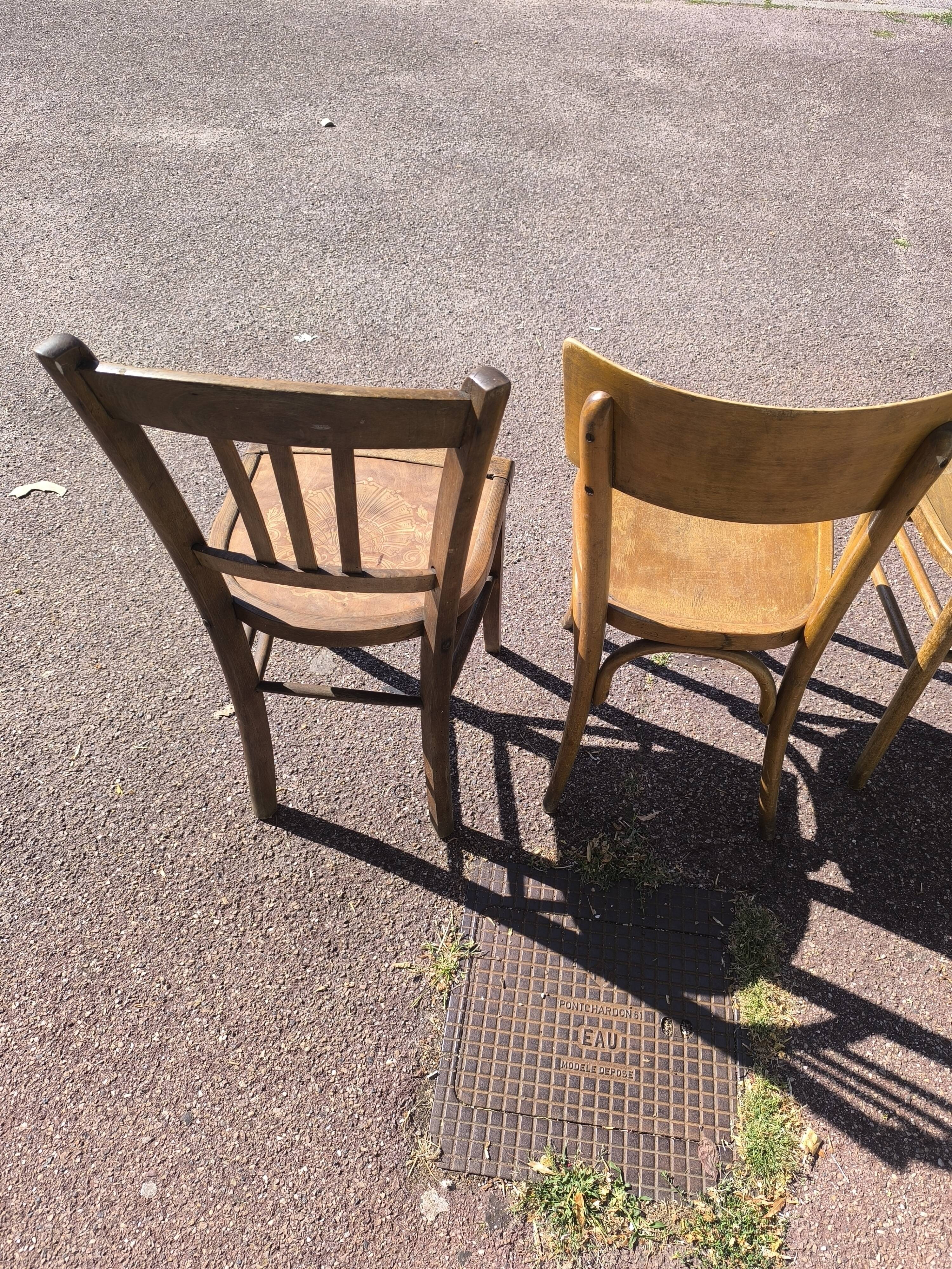 Lot de 6 chaises de bistrot dépareillées bois