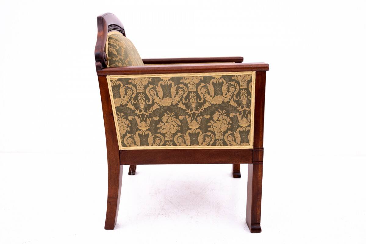 Antique Biedermeier living room set from around 1870.