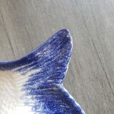 Plat en forme de poisson de la faïencerie Mbfa decor breton