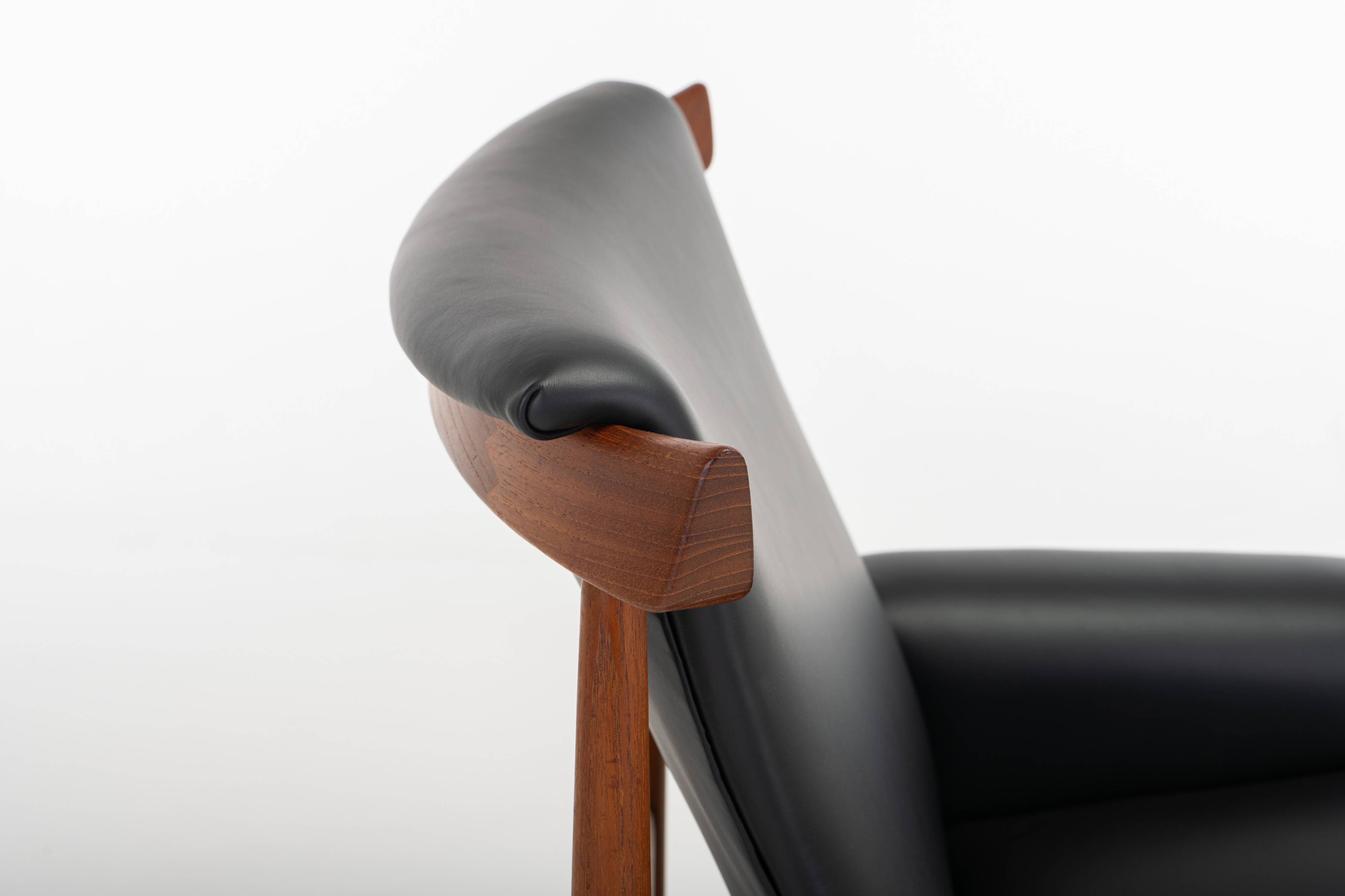 Bwana Lounge Chair and ottoman by Finn Juhl for France & Son, Denmark, 1960s