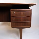 Desk made in teak, danish design from 1960s