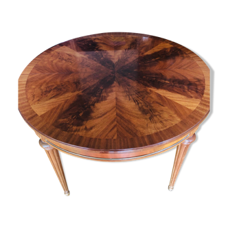 Louis XVI-style dining table