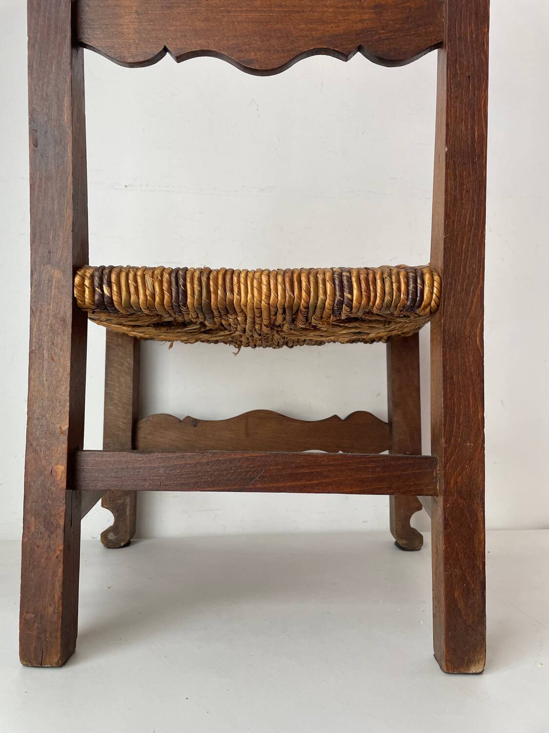 Wood and straw children's chair