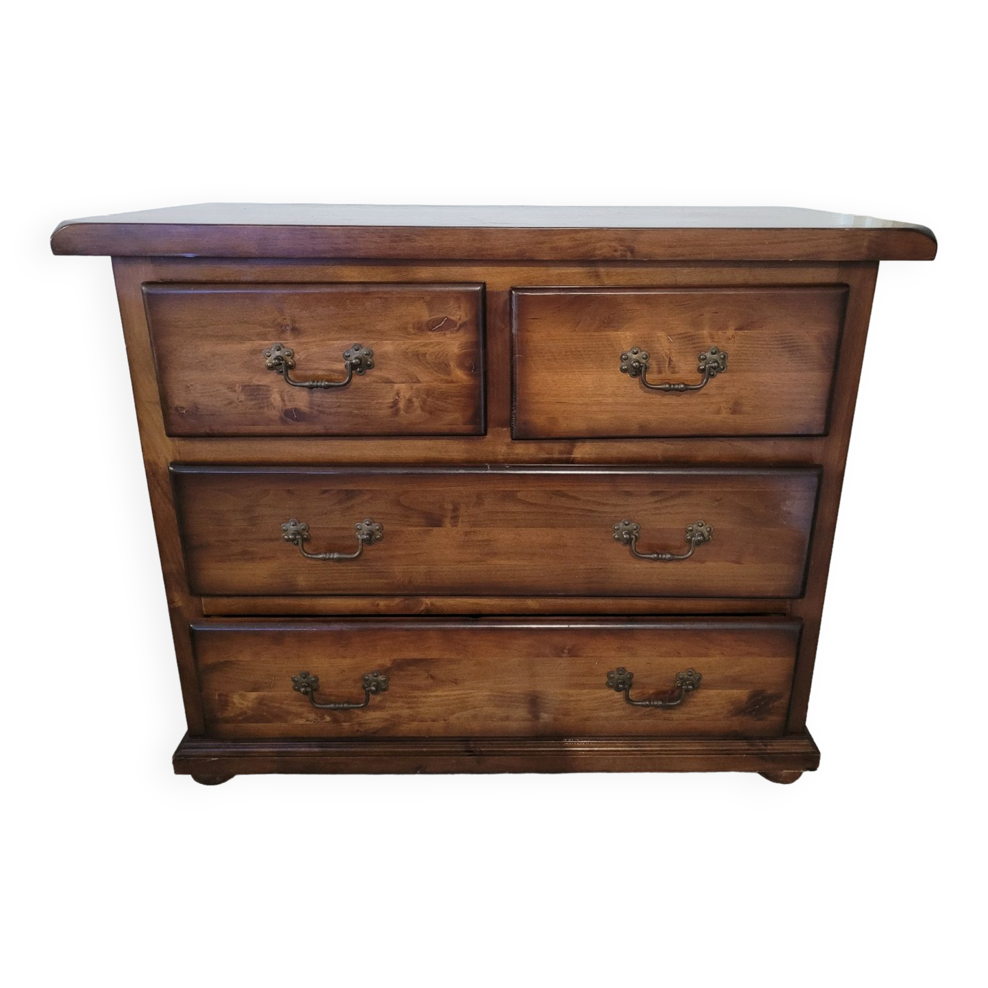 Commode en bois massif