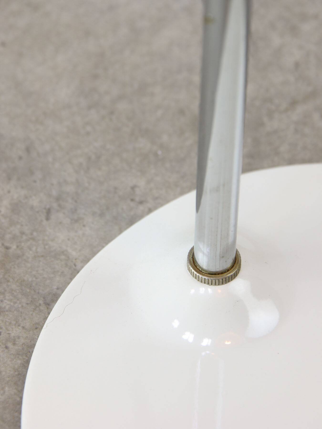 Space-age Italian Table Lamp in White Colour, 1970s