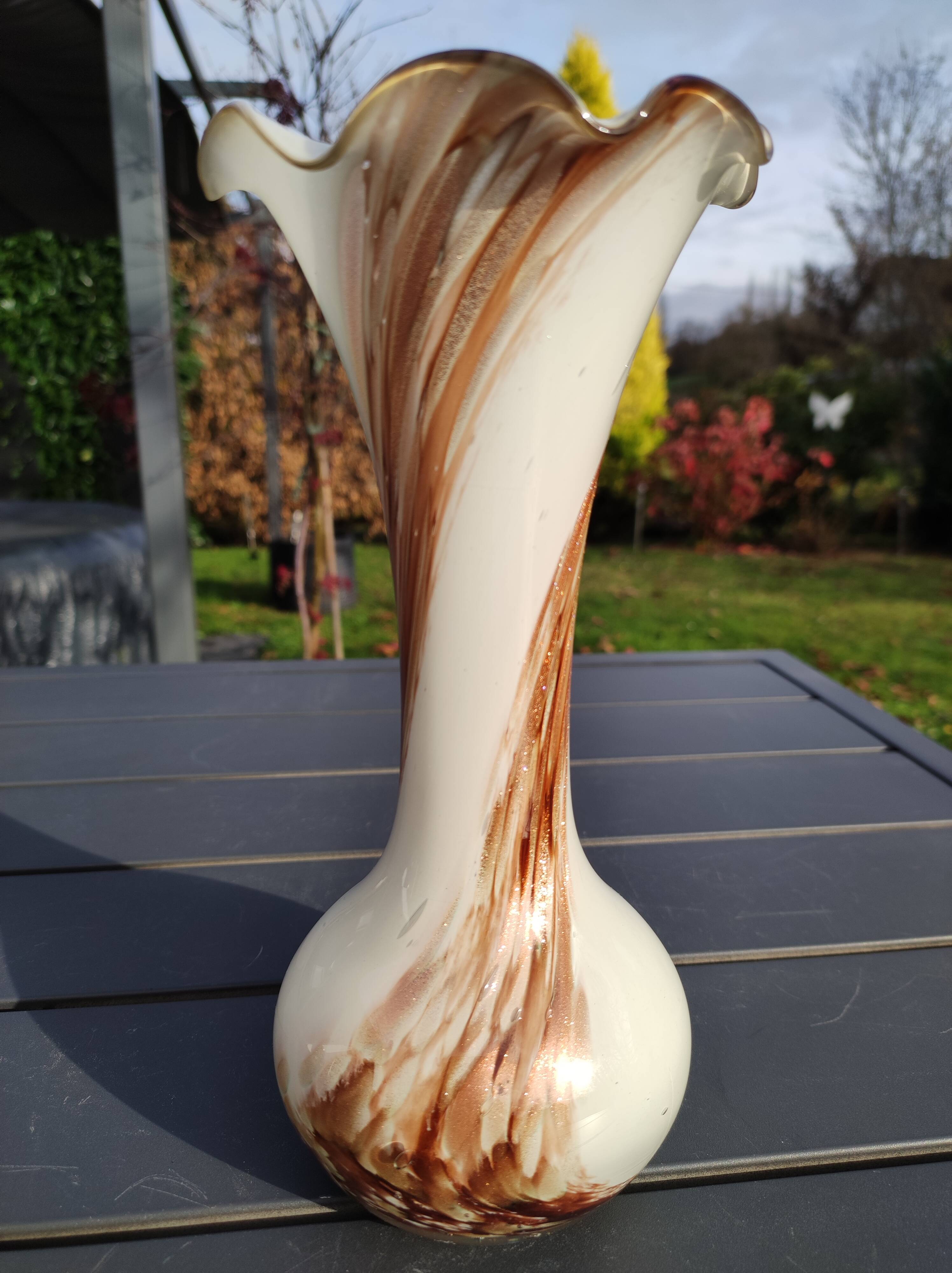 Vase vintage in blown glass