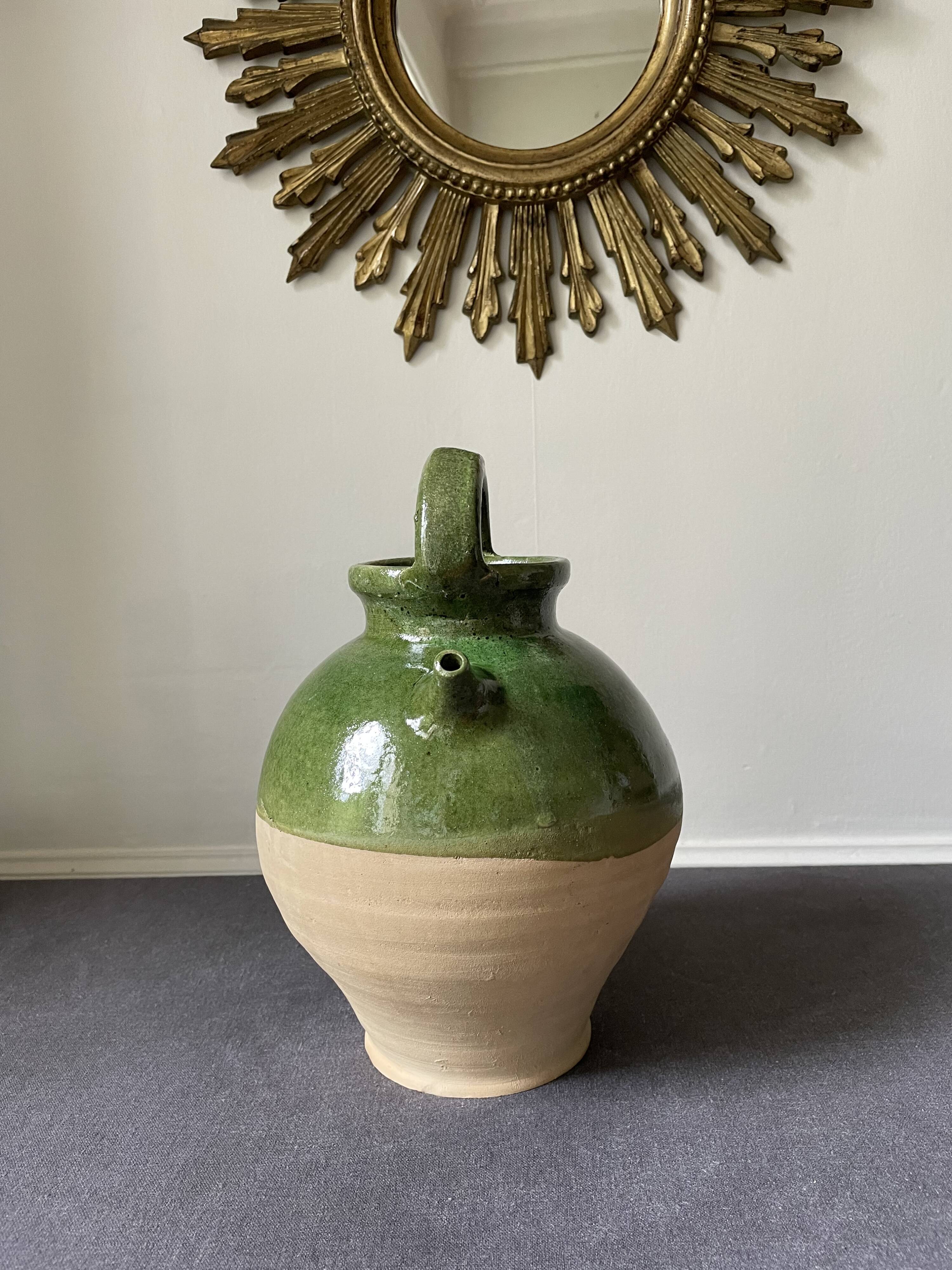 Green terracotta jar