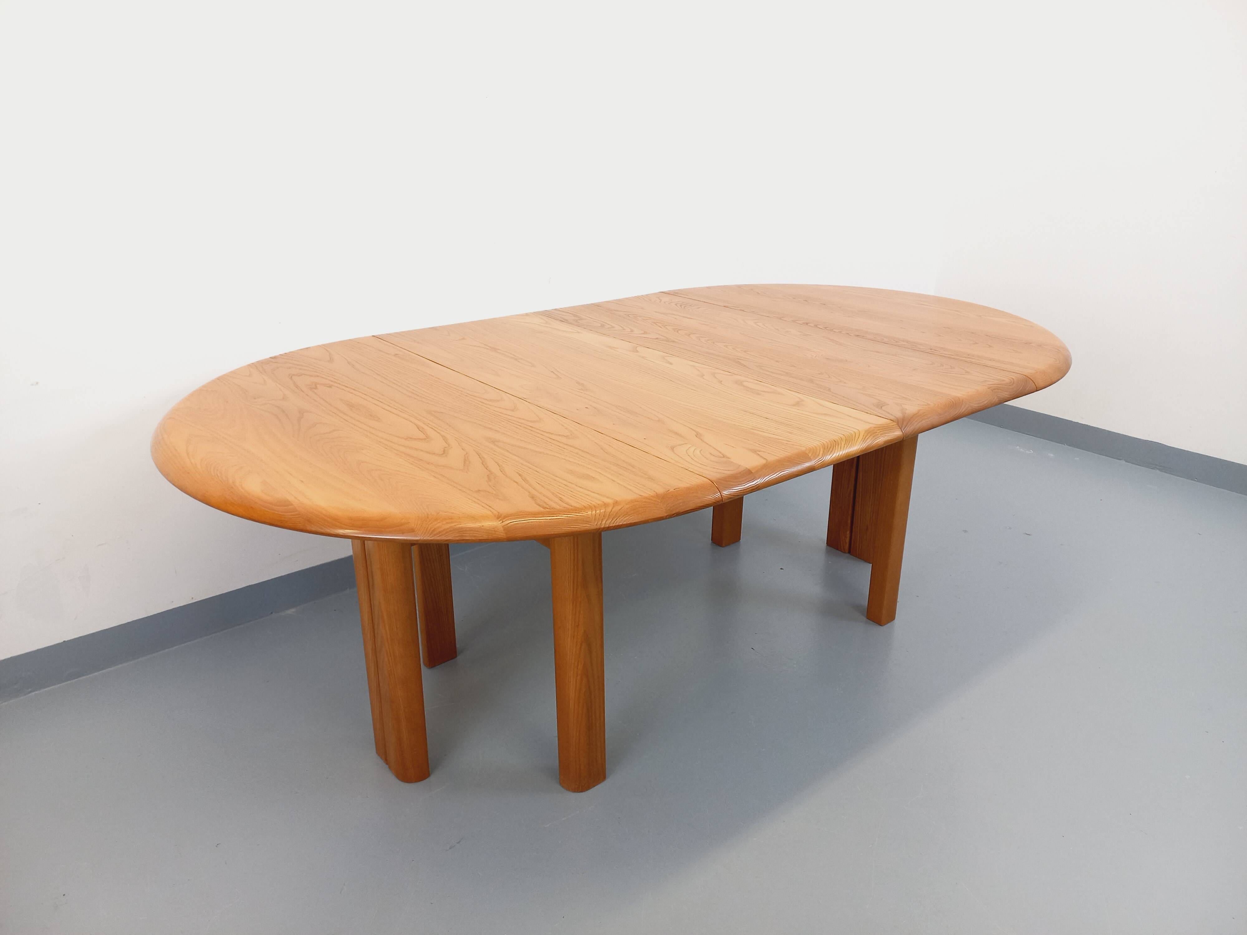 Table à manger ronde vintage Seltz des années 70 80 en orme blond massif