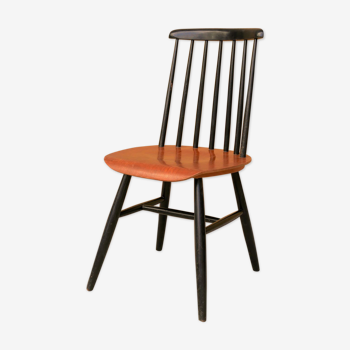 Scandinavian chair model "Fanett" by Ilmari Tapiovaara