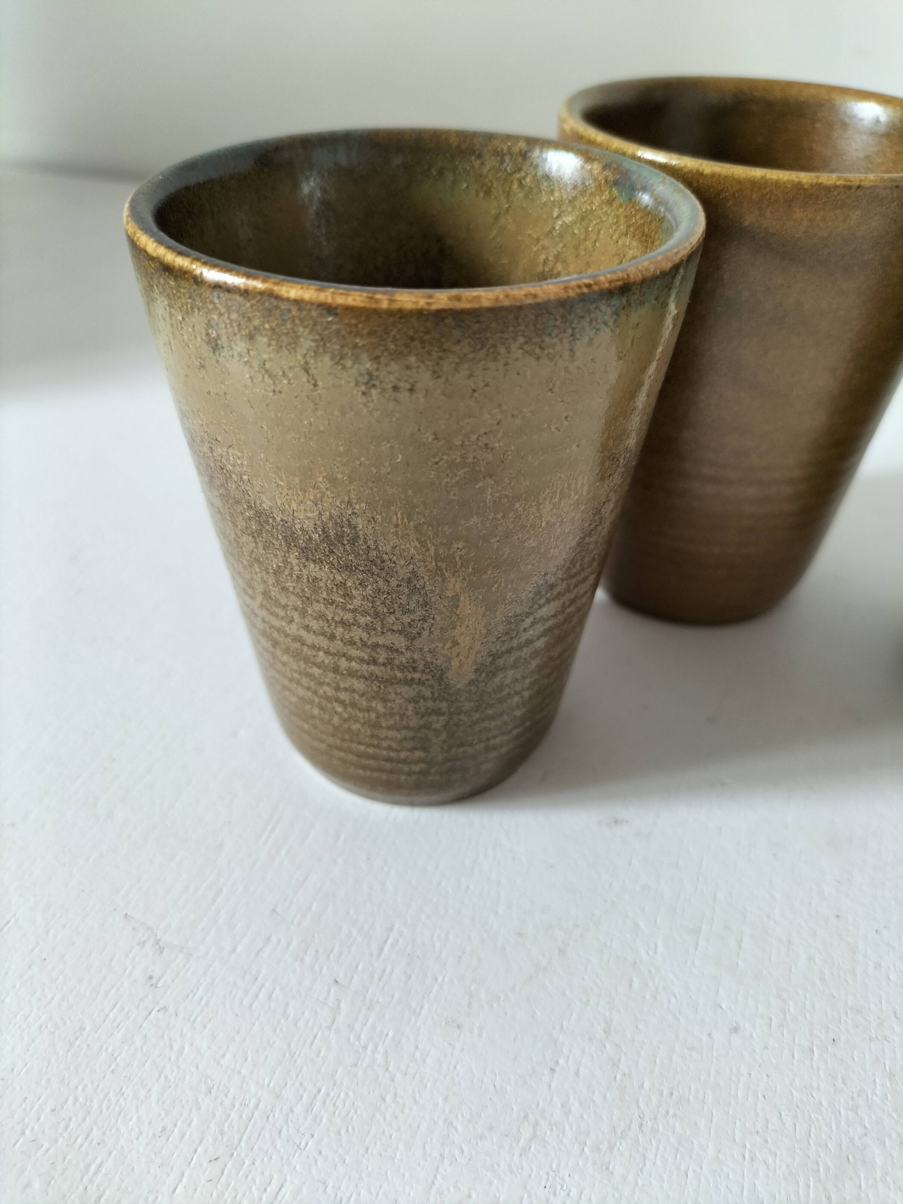 5 speckled stoneware cups from digoin (gp digoin) in brown, 1970s.