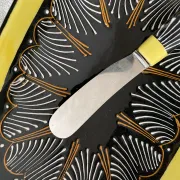 Beurrier et son couteau HB Quimper , années 60