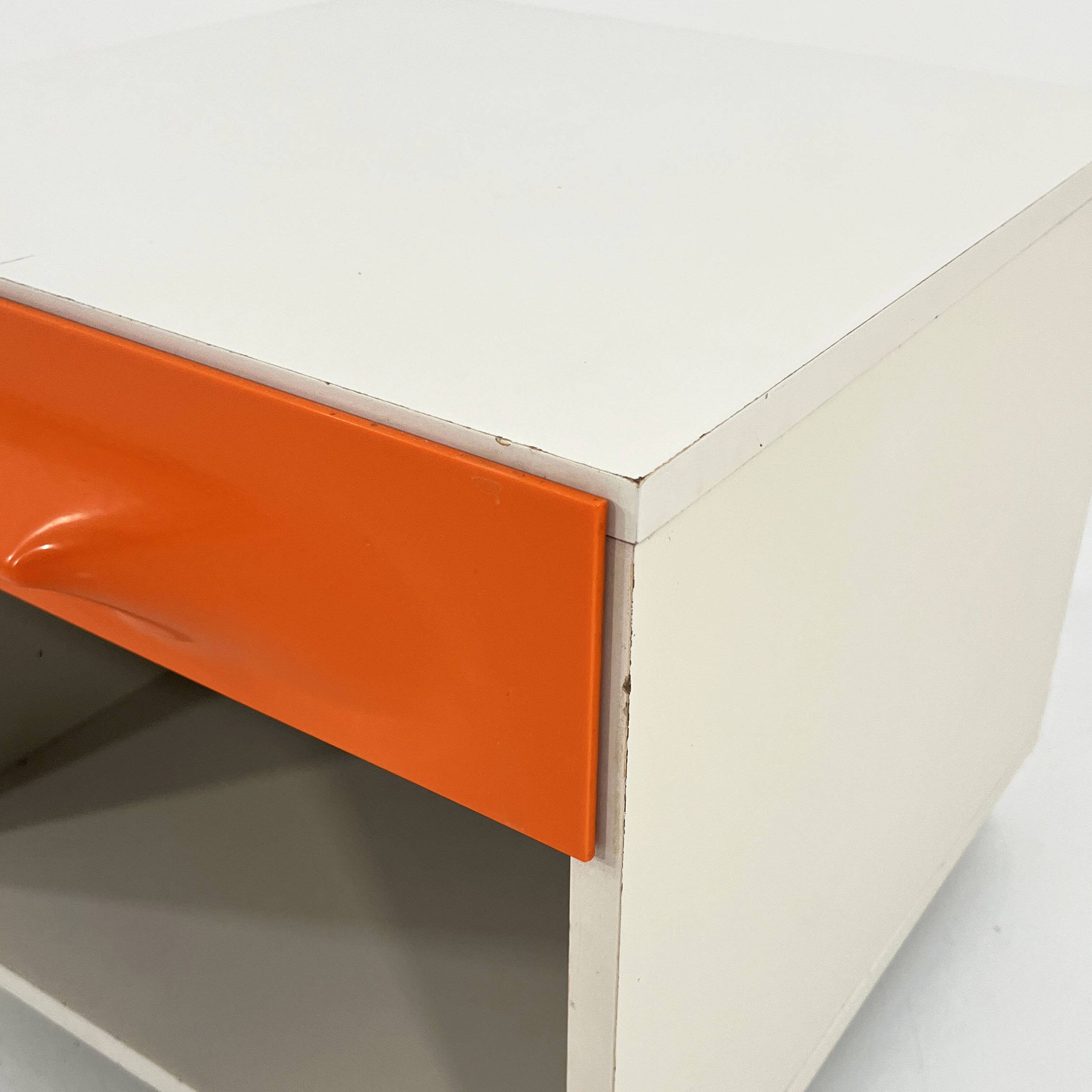 Nightstand DF 2000 by Raymond Loewy for Doubinsky Frères, 1960