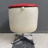 Coffre à linge / tabouret rond en skaï années 1960