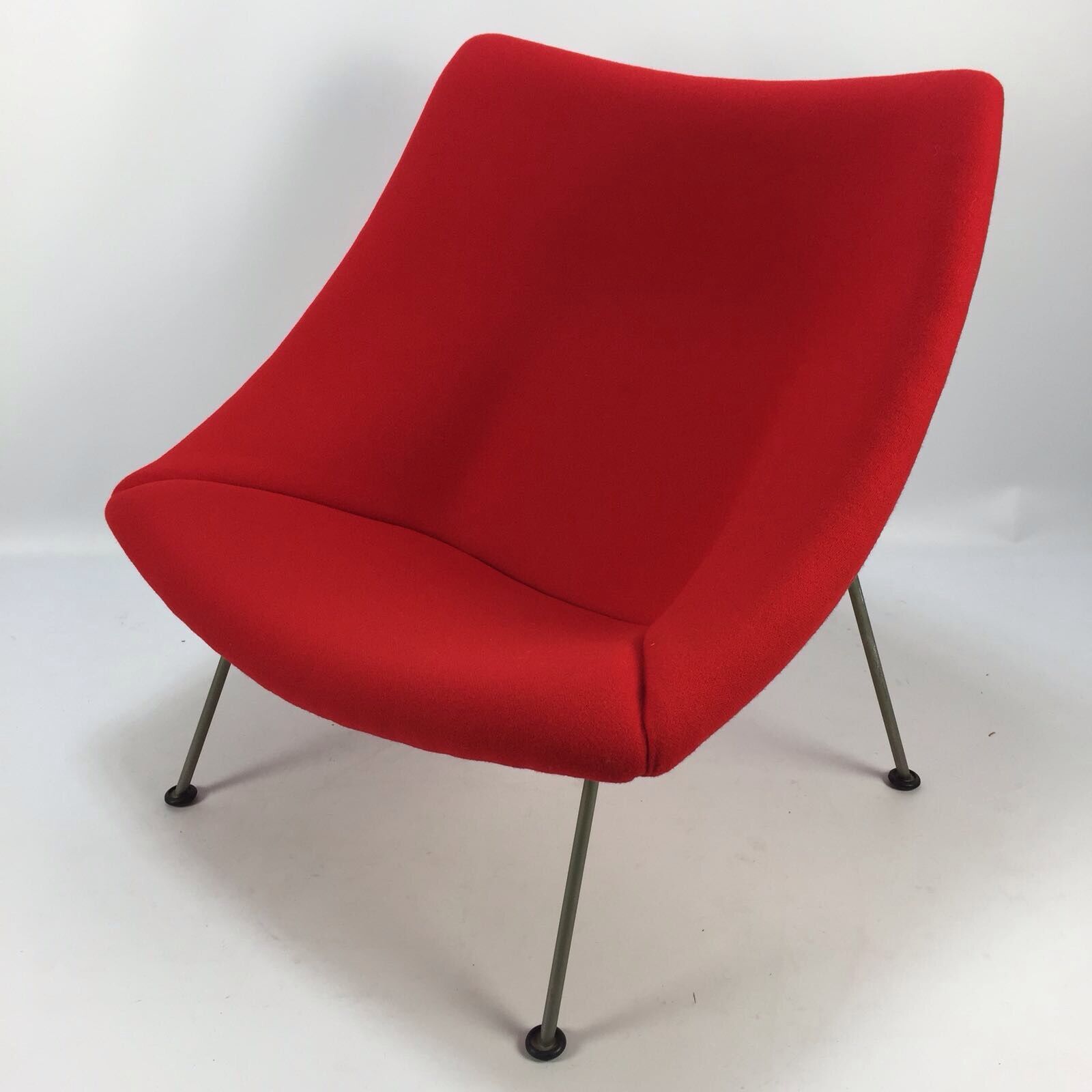 Oyster chair with ottoman by Pierre Paulin for Artifort, 1965
