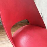 Red barrel chair
