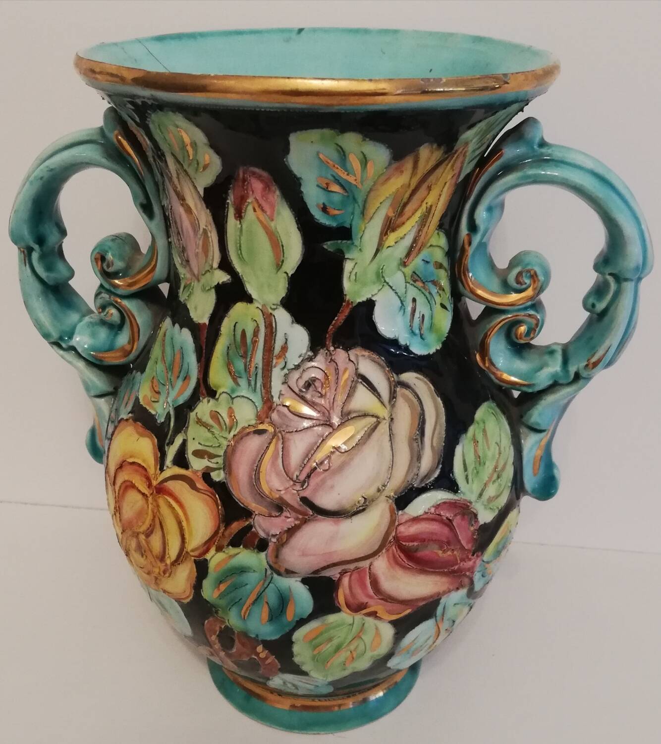 Ceramic vase