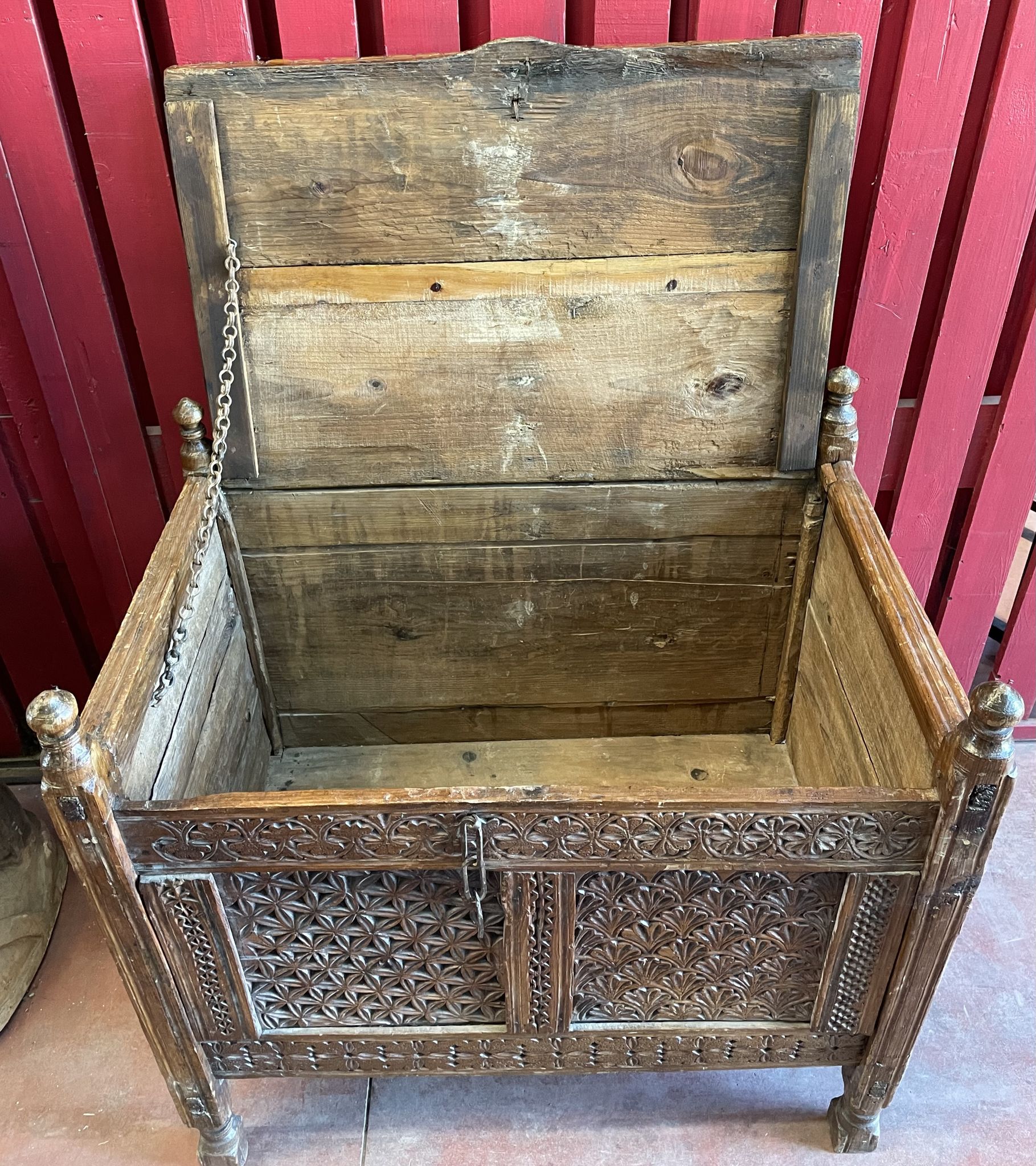 Afghanistan XIXth century wedding chest entirely hand-carved with floral decorations.