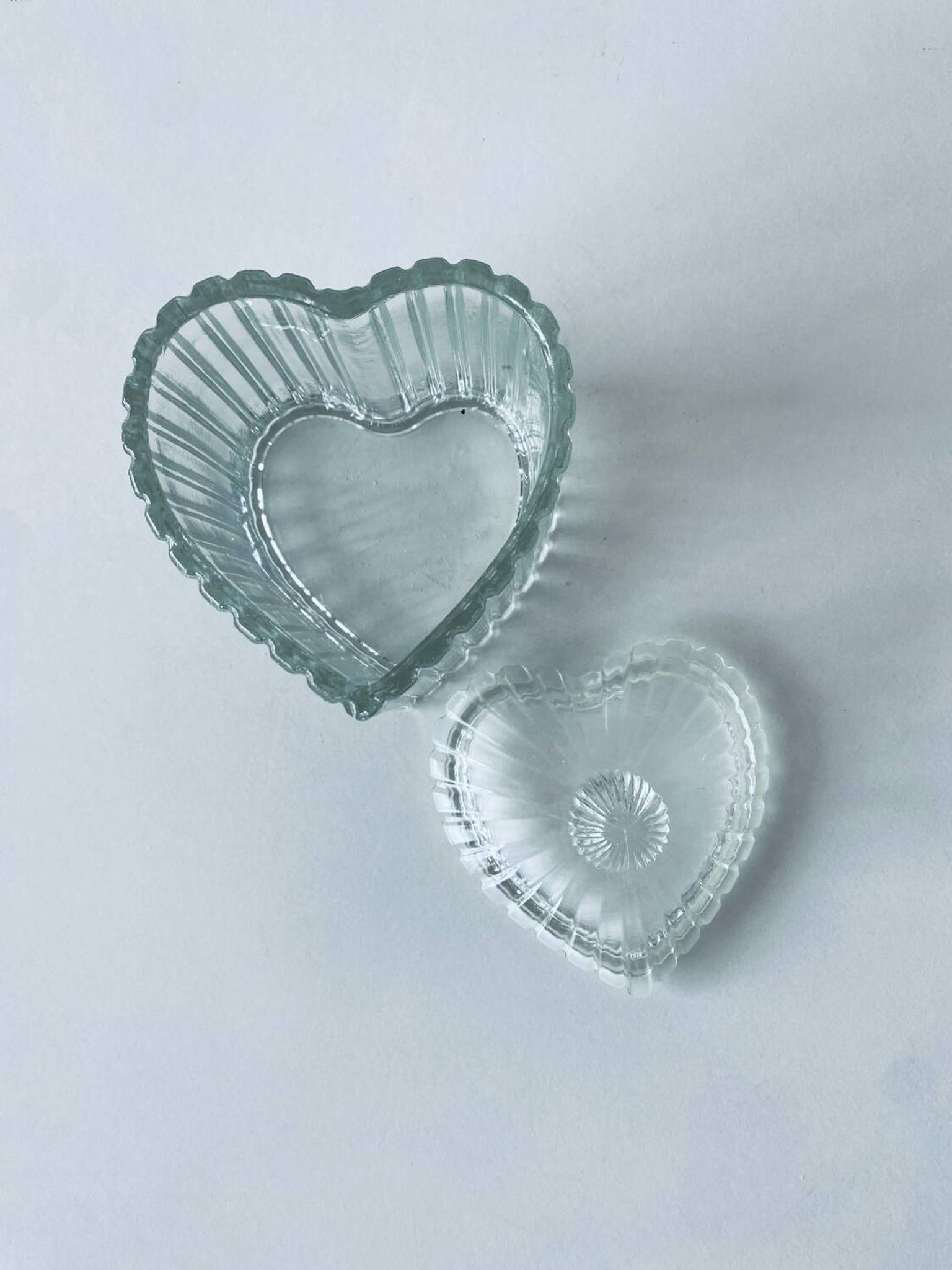 Bonbonnière cœur en verre