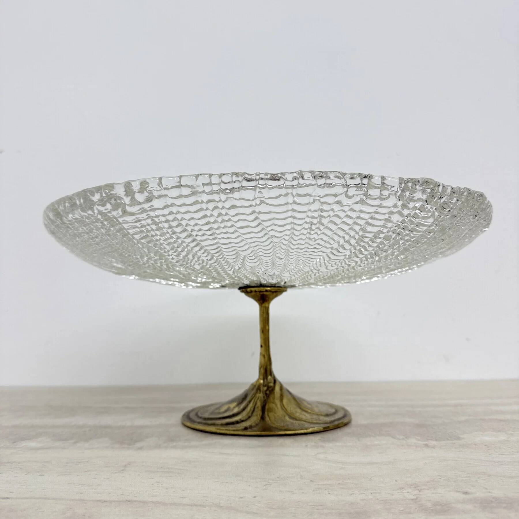 Mid-century design centrepiece crystal and brass bowl, 1960s