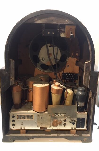 TSF Philips 636 radio from  1933