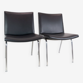 Kastrup chairs  In Black leather, Model CH401 By Hans J. Wegner  Made By Carl Hansen & Søn