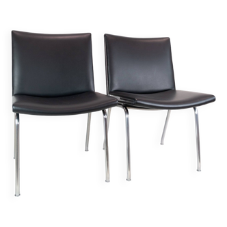 Kastrup chairs  In Black leather, Model CH401 By Hans J. Wegner  Made By Carl Hansen & Søn