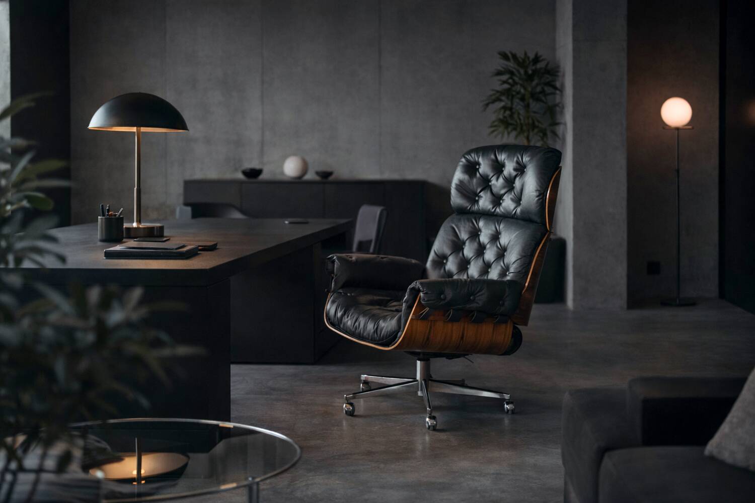 Vintage Mid-Century Modern Swiss Leather Lounge Chair from Giroflex