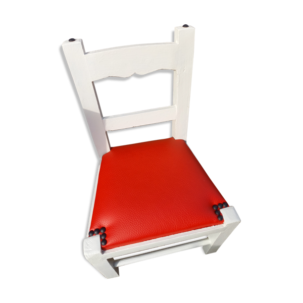 Chaise enfant skaï rouge restaurée
