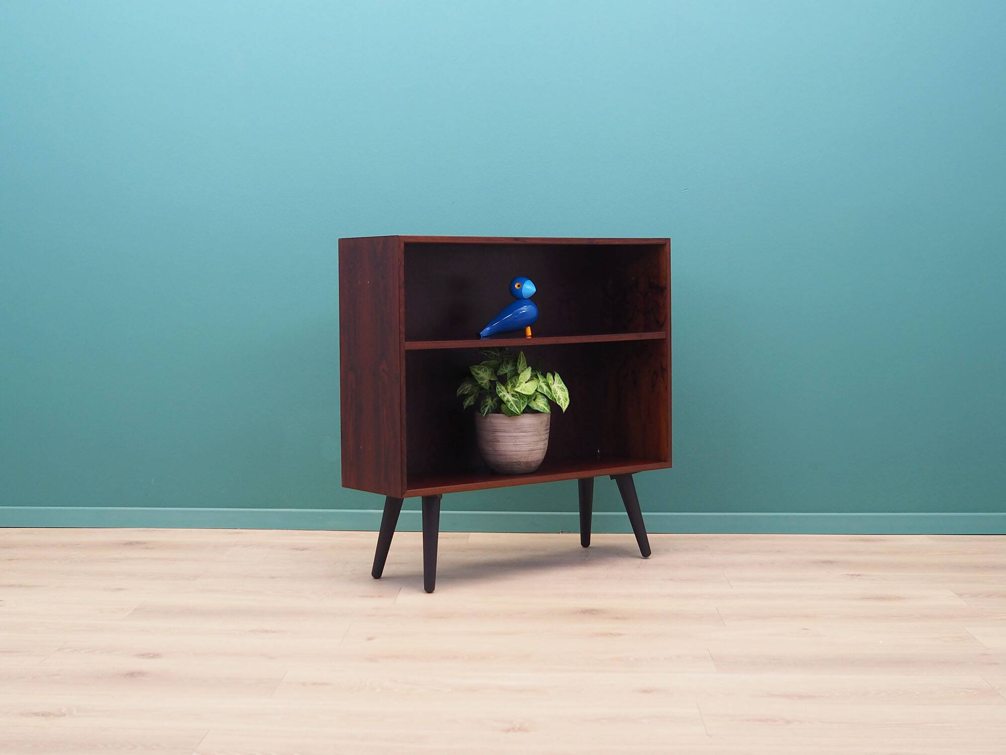 Rosewood bookcase, Danish design, 1970s, manufactured by Hjørnebo