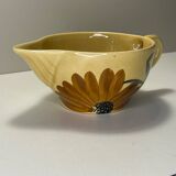 Ensemble Soupière Saucière et Ravier en faïence de Gien collection Tournesol