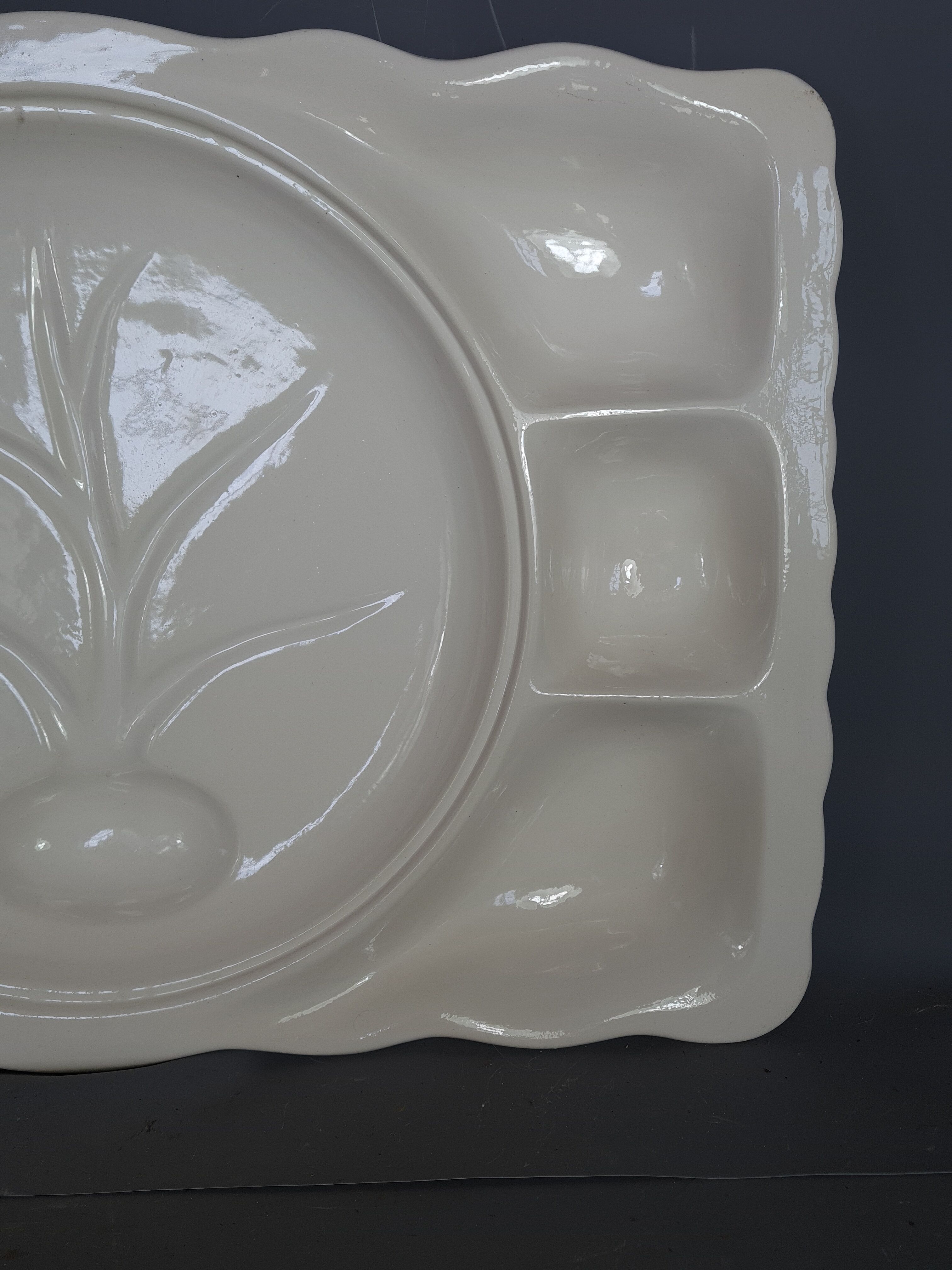 Christian Dior silent servant dish, crudités or aioli large format 67x43 cm SB