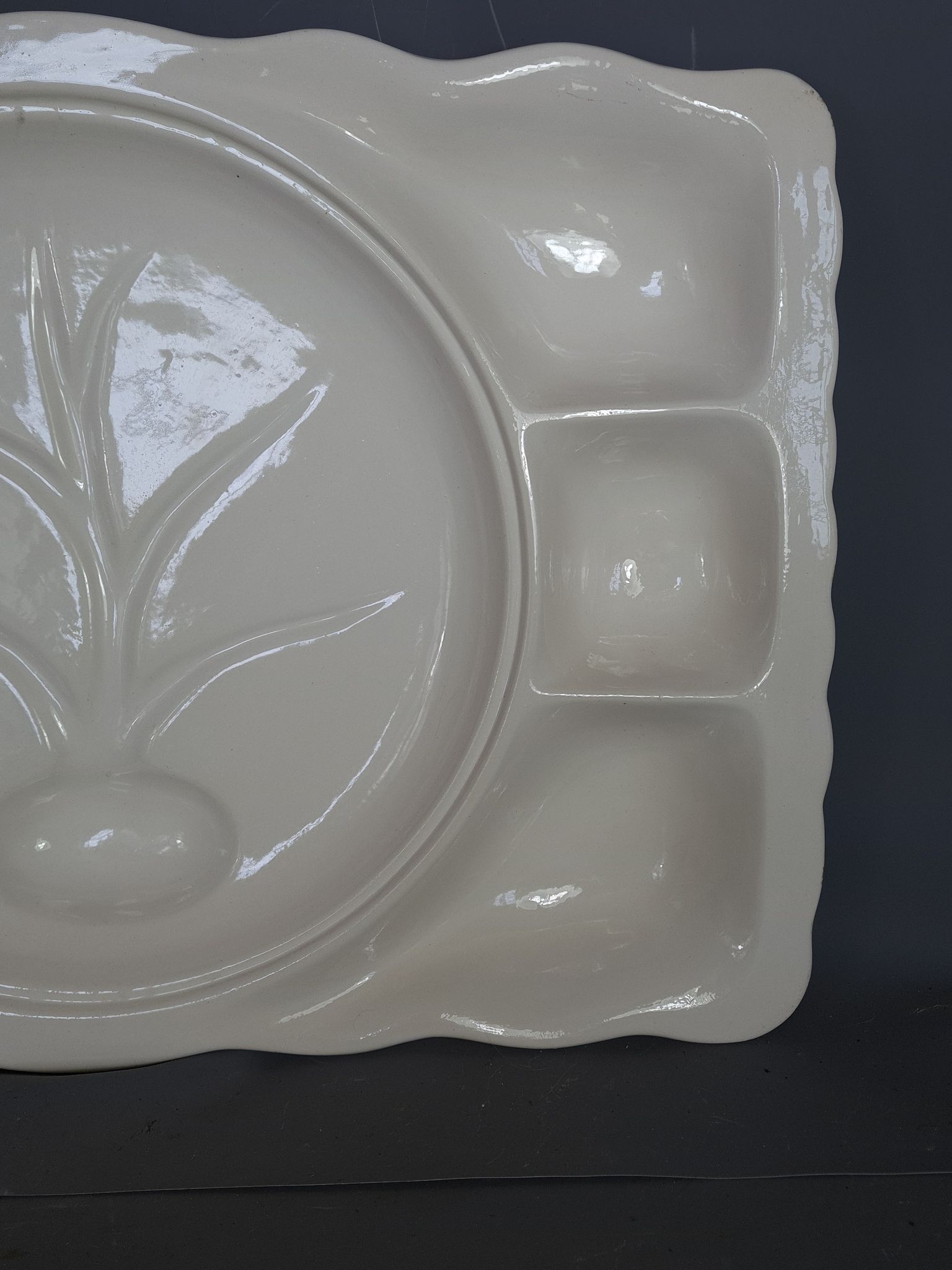 Christian Dior silent servant dish, crudités or aioli large format 67x43 cm SB