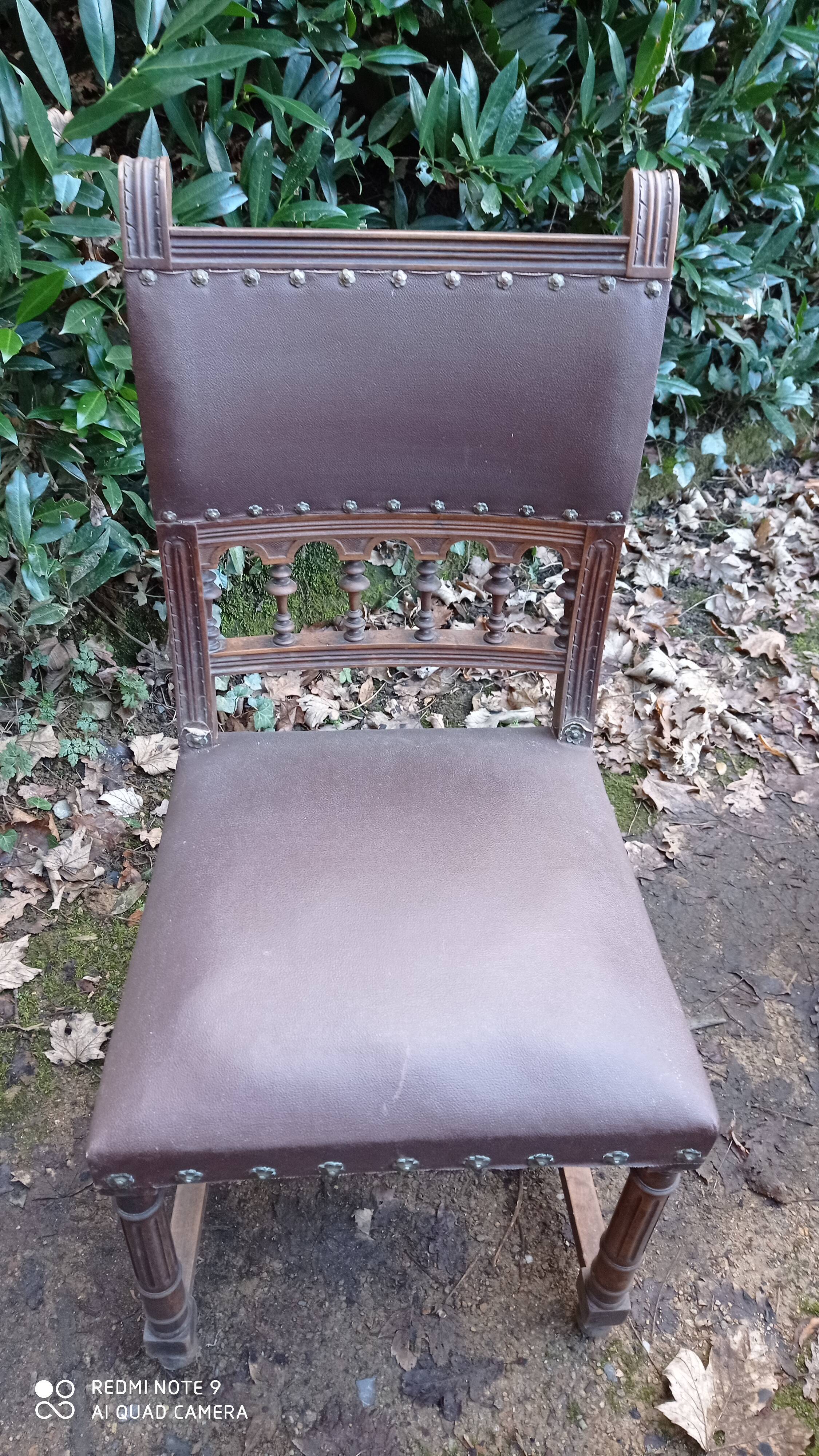 Set of 6 chairs