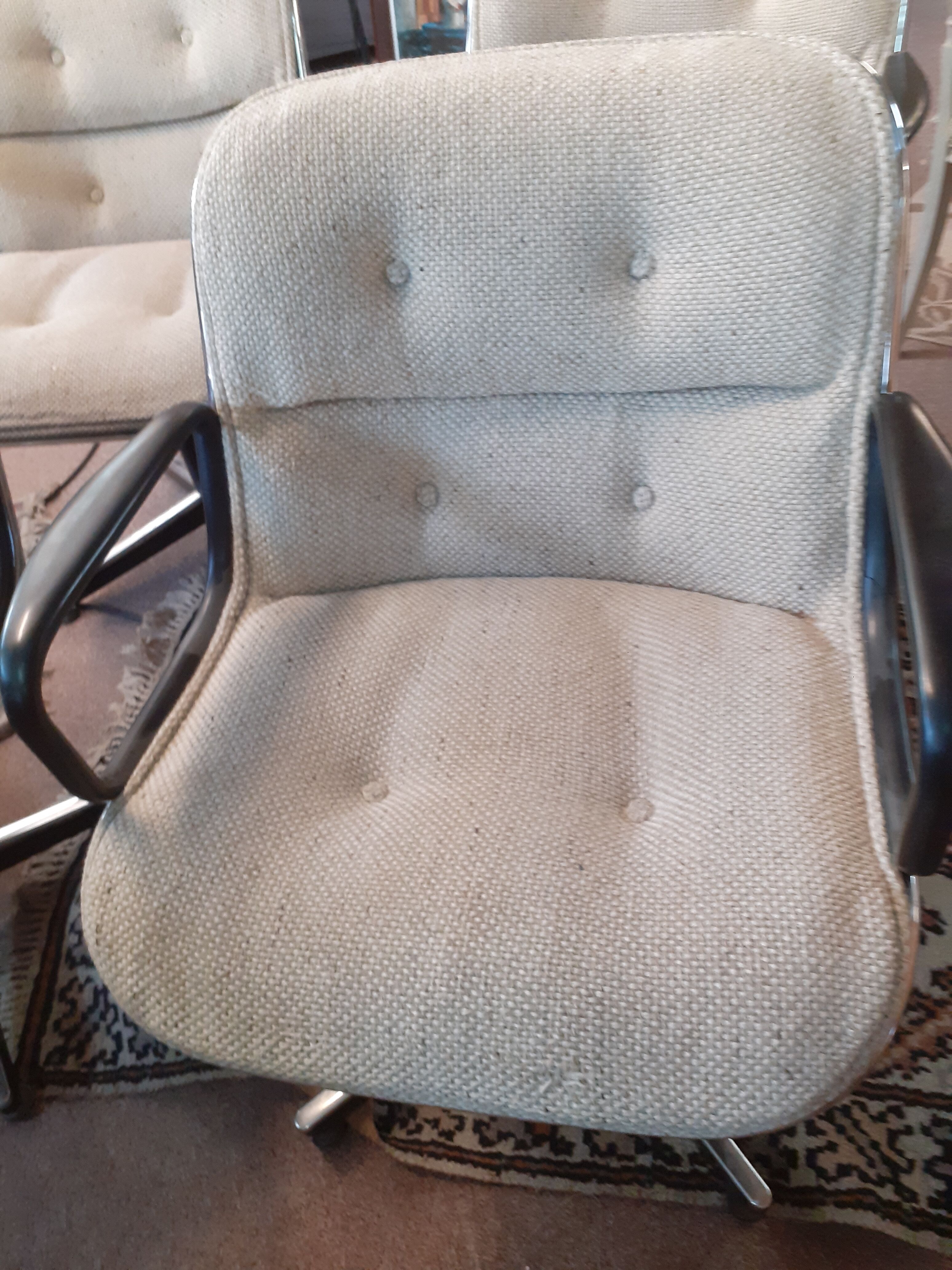 Set of 6 chairs Charles Pollock international editor Knoll