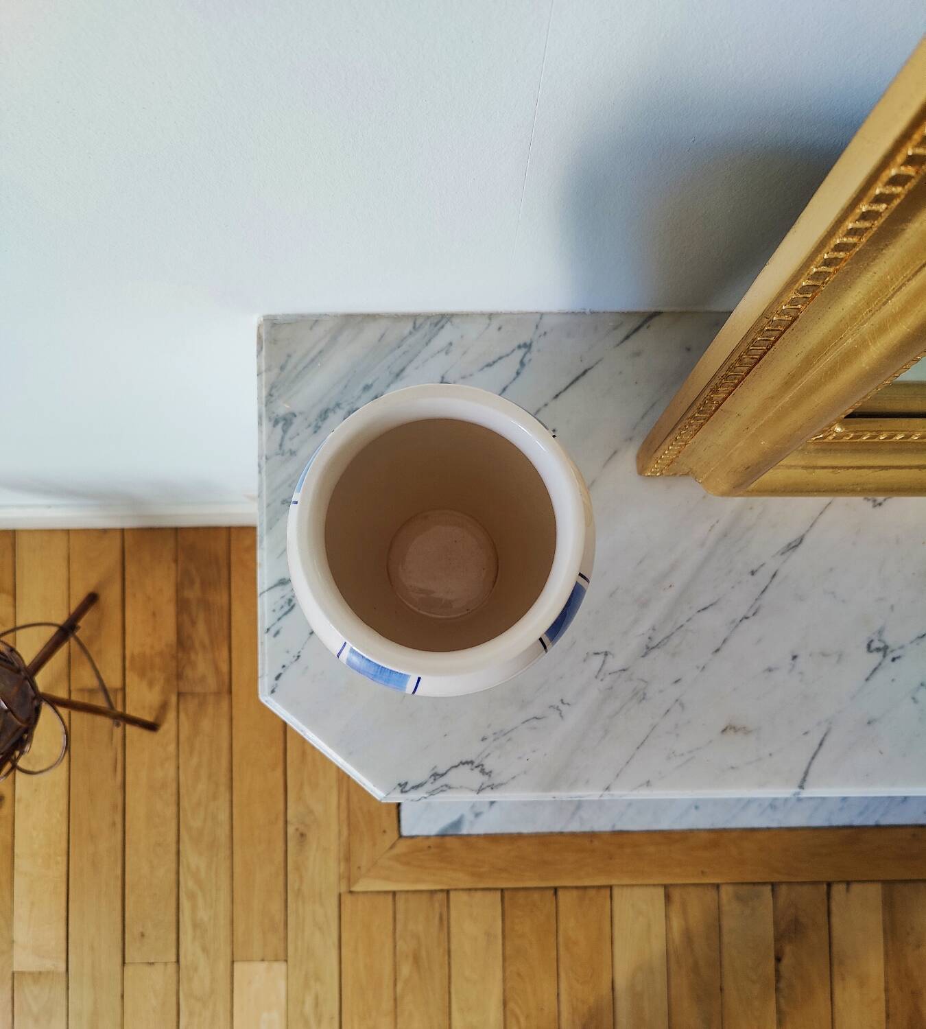 Alcobaça Portugal vase