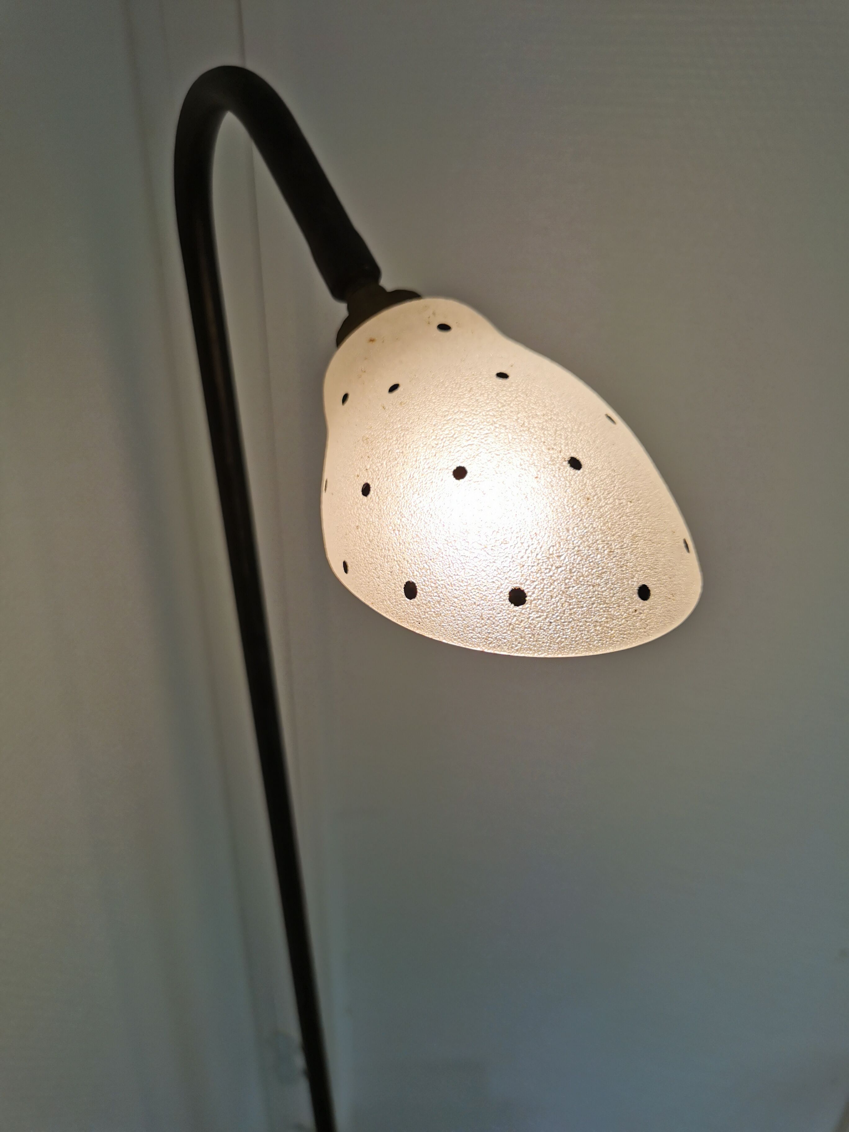 Pair of vintage floor lamps, magazine holders from the 50s